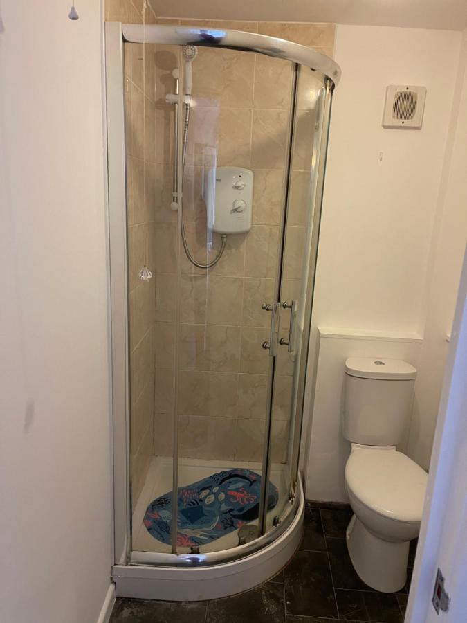 Spacious, Sleeps 17, 3 Bathrooms, Parking, Mansfield Exterior photo