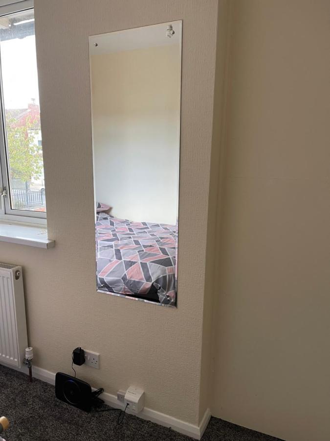 Spacious, Sleeps 17, 3 Bathrooms, Parking, Mansfield Exterior photo